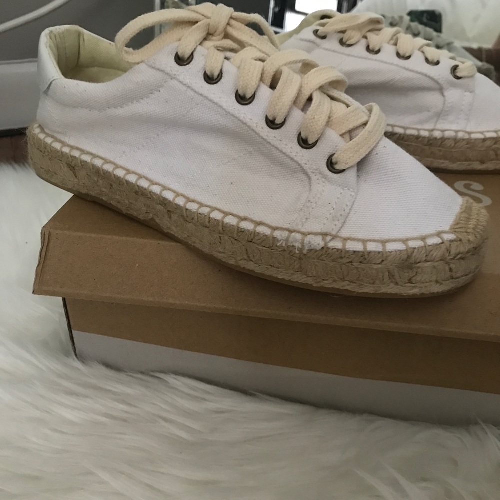 NWT Soludos Espadrille Canvas Sneaker